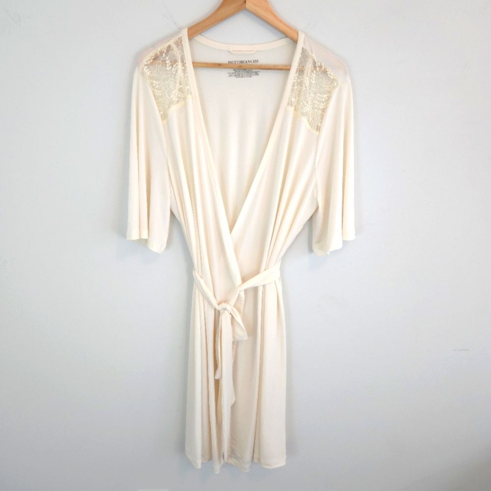 Nottiebianche Women's Ivory Tie Waist Robe